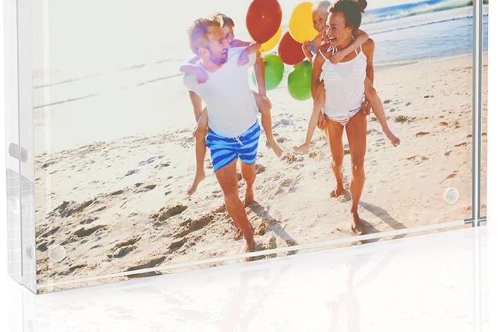 Acrylic Picture Frame (1)